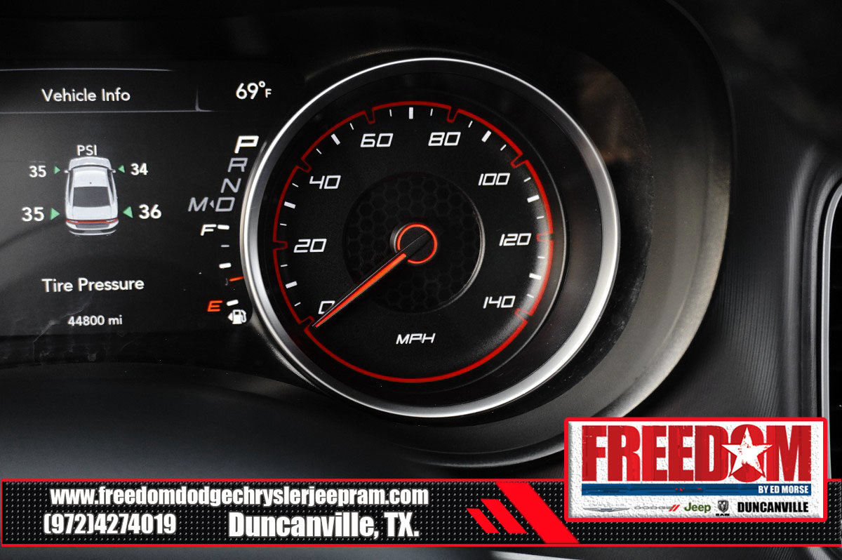 Used 2022 Dodge Charger SXT RWD image 30