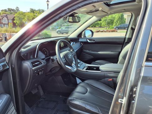 Used 2021 Hyundai Palisade Limited FWD image 20