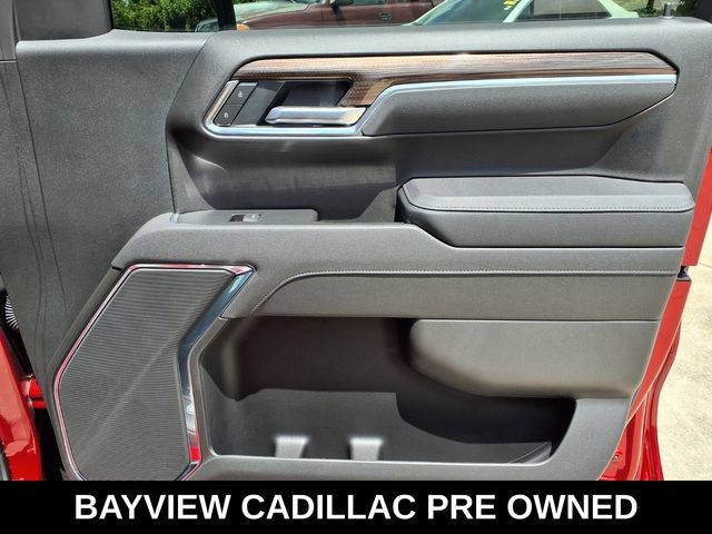 Used 2025 Chevrolet Silverado 1500 LT Trail Boss AWD/4WD image 12