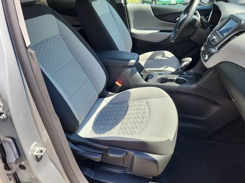 Certified 2022 Chevrolet Equinox LT image 10