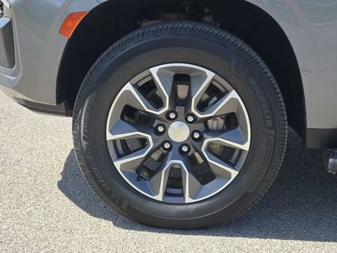 Used 2021 Chevrolet Tahoe Z71 AWD/4WD image 13
