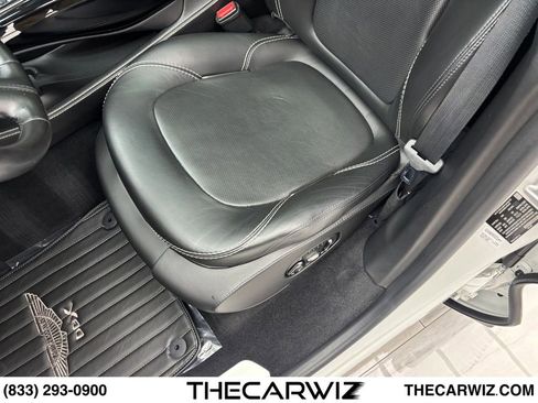 Used 2021 Aston Martin DBX AWD/4WD image 56