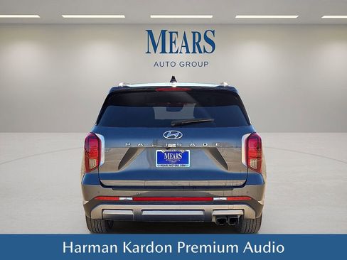 Used 2024 Hyundai Palisade Limited image 5