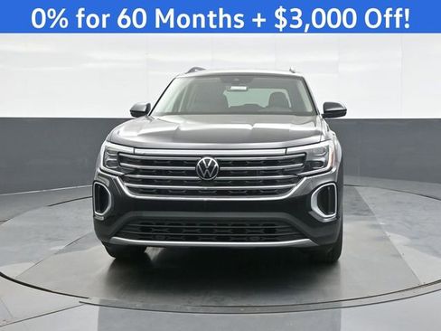 New 2026 Volkswagen Atlas SE image 2