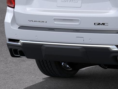 New 2026 GMC Yukon XL Denali w/ Denali Reserve Package AWD/4WD image 38