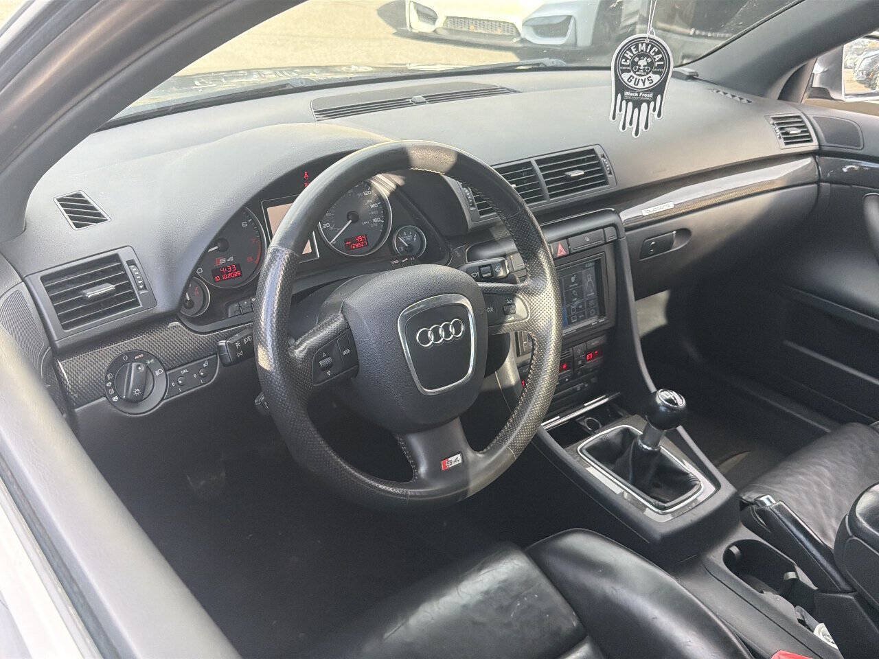 Used 2006 Audi S4 Sedan AWD/4WD image 5