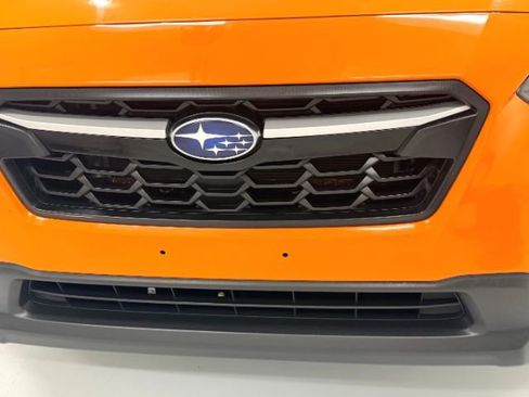 Used 2019 Subaru Crosstrek 2.0i Premium w/ Eyesight System image 18