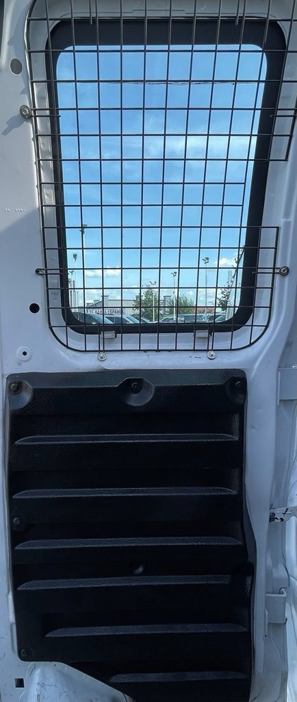 Used 2017 Chevrolet Express 2500 Extended RWD image 34