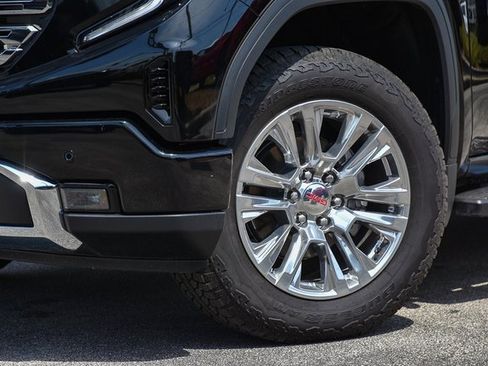 Used 2024 GMC Sierra 1500 Denali w/ Technology Package image 2