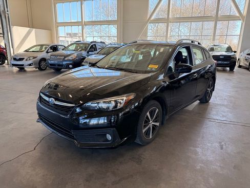Used 2023 Subaru Impreza Premium image 7
