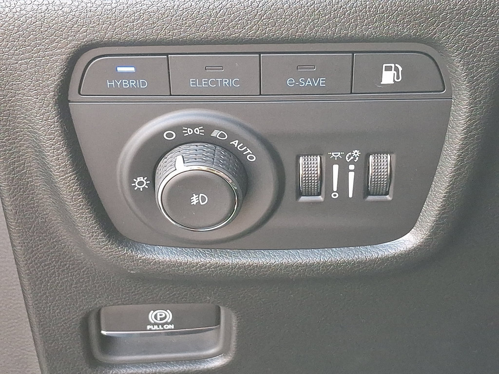 Used 2024 Jeep Grand Cherokee Limited 4xe AWD/4WD image 25