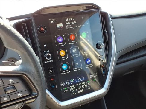 Used 2025 Subaru Crosstrek 2.0i Premium image 22