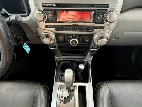 Used 2011 Toyota 4Runner SR5 w/ Premium Pkg w/Leather AWD/4WD image 13