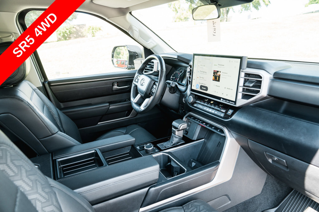 Used 2024 Toyota Tundra SR5 w/ SR5 Premium Package AWD/4WD image 11