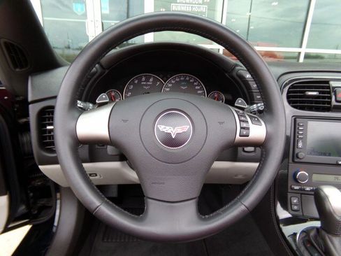 Used 2008 Chevrolet Corvette Convertible w/ Preferred Equipment Group image 19