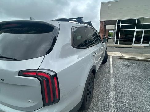 Certified 2025 Kia Telluride SX Prestige X-Line AWD/4WD image 16