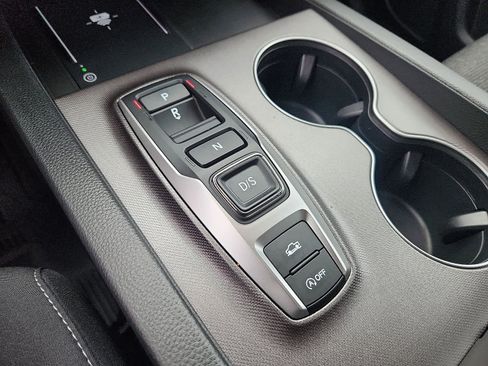 Certified 2025 Honda Ridgeline Sport image 16