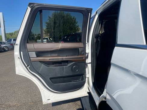 Used 2020 Ford Expedition King Ranch w/ Cargo Package AWD/4WD image 15