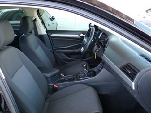 Used 2019 Volkswagen Jetta S image 27