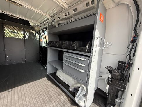 New 2025 Chevrolet Express 2500 w/ Driver Convenience Package image 25