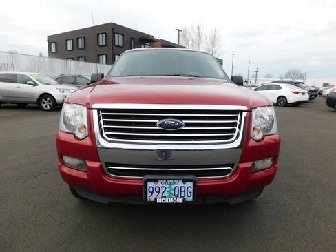 Used 2010 Ford Explorer XLT image 22