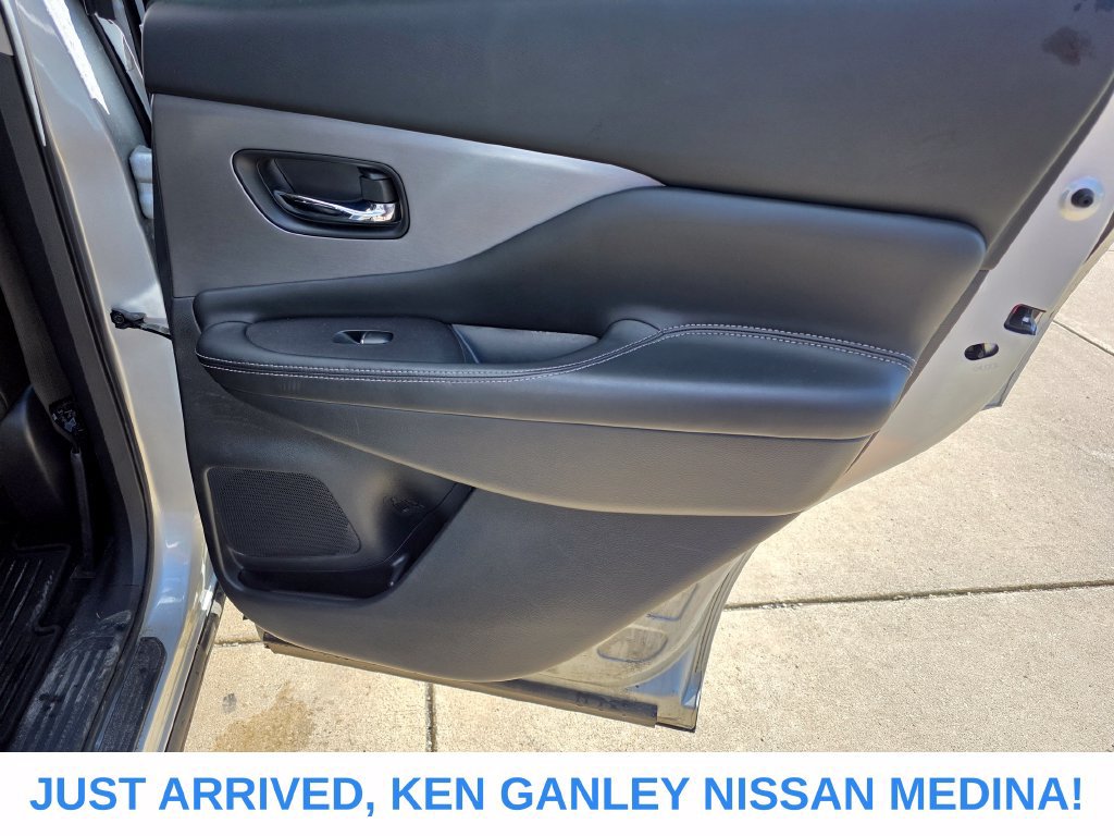 Used 2020 Nissan Murano SL w/ Cargo Package AWD/4WD image 19