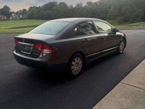 Used 2009 Honda Civic DX-VP image 5