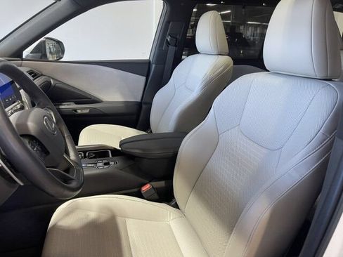 Used 2026 Lexus TX 350 AWD w/ Technology Package image 10
