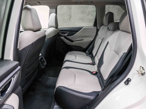 Used 2019 Subaru Forester Limited AWD/4WD image 22