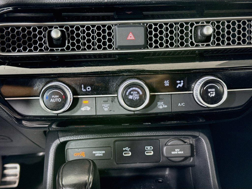 Used 2025 Honda Civic Sport image 16