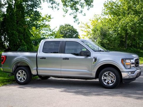 Used 2023 Ford F150 XLT RWD image 4