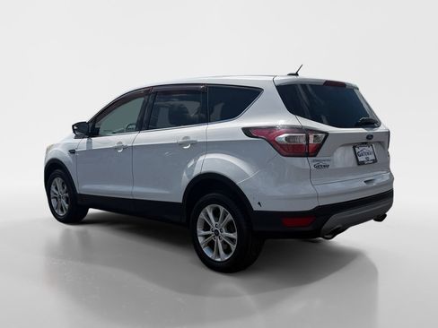Used 2017 Ford Escape SE AWD/4WD image 3