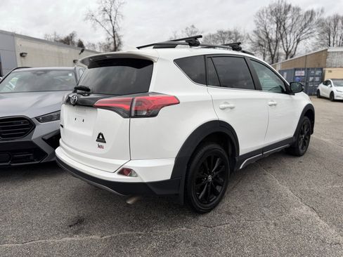 Used 2018 Toyota RAV4 Adventure image 3