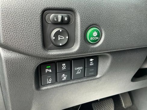 Certified 2019 Honda Ridgeline Black Edition image 31