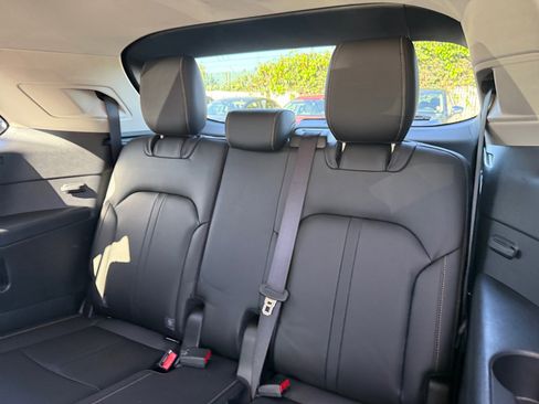 Certified 2024 MAZDA CX-90 Plug-In Hybrid w/ Preferred AWD/4WD image 21