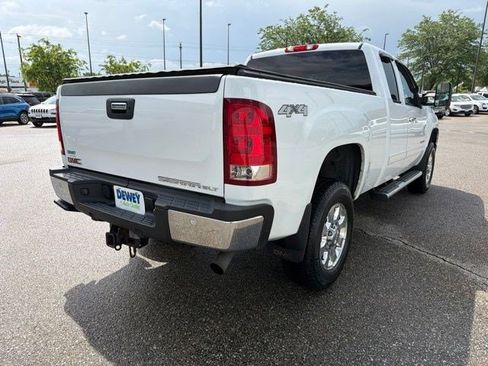 Used 2011 GMC Sierra 2500 SLT w/ SLT Convenience Package AWD/4WD image 5