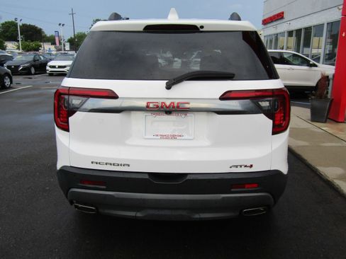 Used 2020 GMC Acadia AT4 w/ Driver Alert Package II AWD/4WD image 7