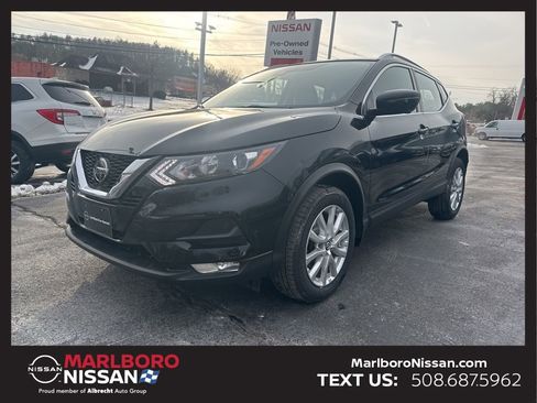Certified 2022 Nissan Rogue Sport SV w/ Technology Package image 3