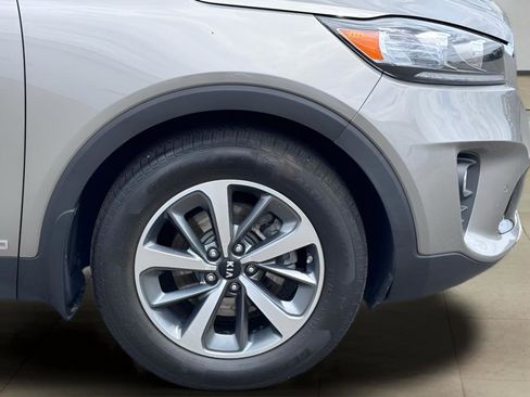 Used 2019 Kia Sorento EX w/ EX Premium Package AWD/4WD image 41