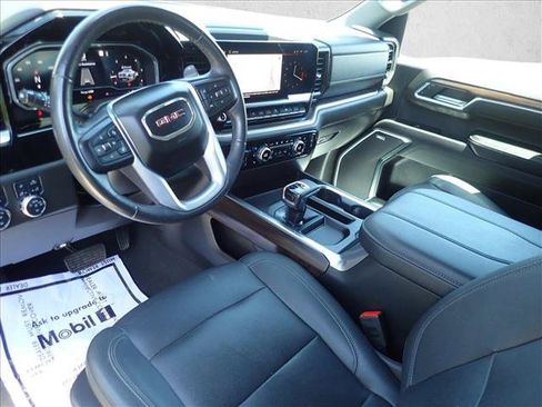 Used 2023 GMC Sierra 1500 SLT w/ SLT Premium Plus Package AWD/4WD image 10