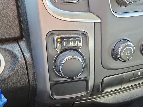 Used 2024 RAM 1500 Classic SLT image 29