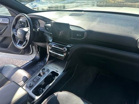 Used 2023 Ford Explorer ST-Line w/ Class IV Trailer Tow Package image 41