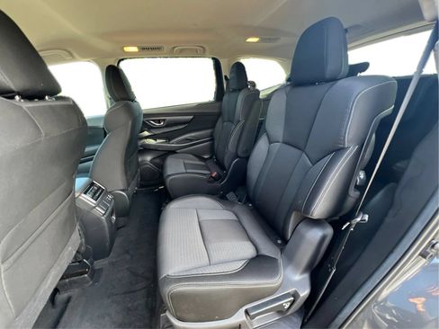 Used 2024 Subaru Ascent Premium w/ Convenience Package AWD/4WD image 17