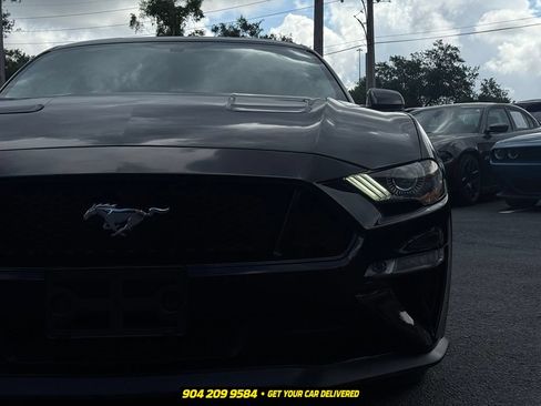 Used 2018 Ford Mustang GT Premium w/ GT Performance Package RWD image 14