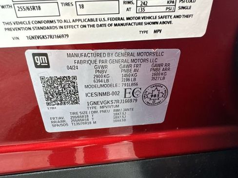 Certified 2024 Chevrolet Traverse LT image 35