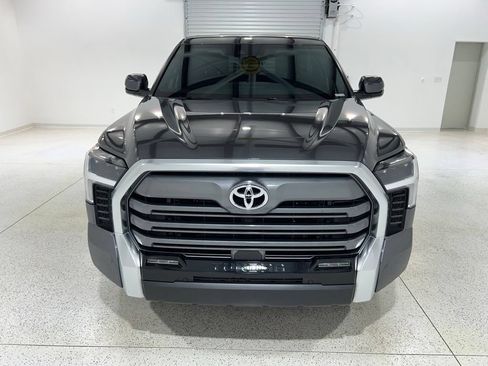 Used 2025 Toyota Tundra Limited AWD/4WD image 8