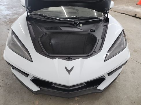 Used 2024 Chevrolet Corvette Stingray Convertible w/ Z51 Performance Package RWD image 34
