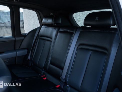Used 2020 Rolls-Royce Cullinan AWD/4WD image 31