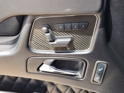 Used 2017 Mercedes-Benz G 65 AMG 4MATIC image 27