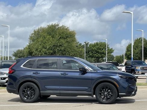 Used 2025 Honda CR-V Sport-L image 3
